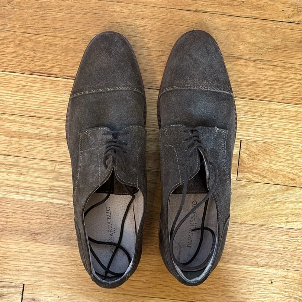 Banana Republic Men’s Brown Oxfords EUC Size 11